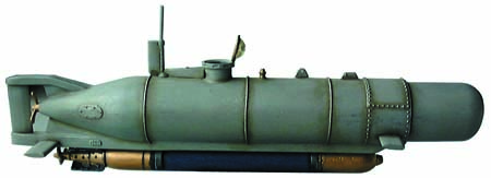 80.028: Klein U-Boot Hecht (Vollrumpf)