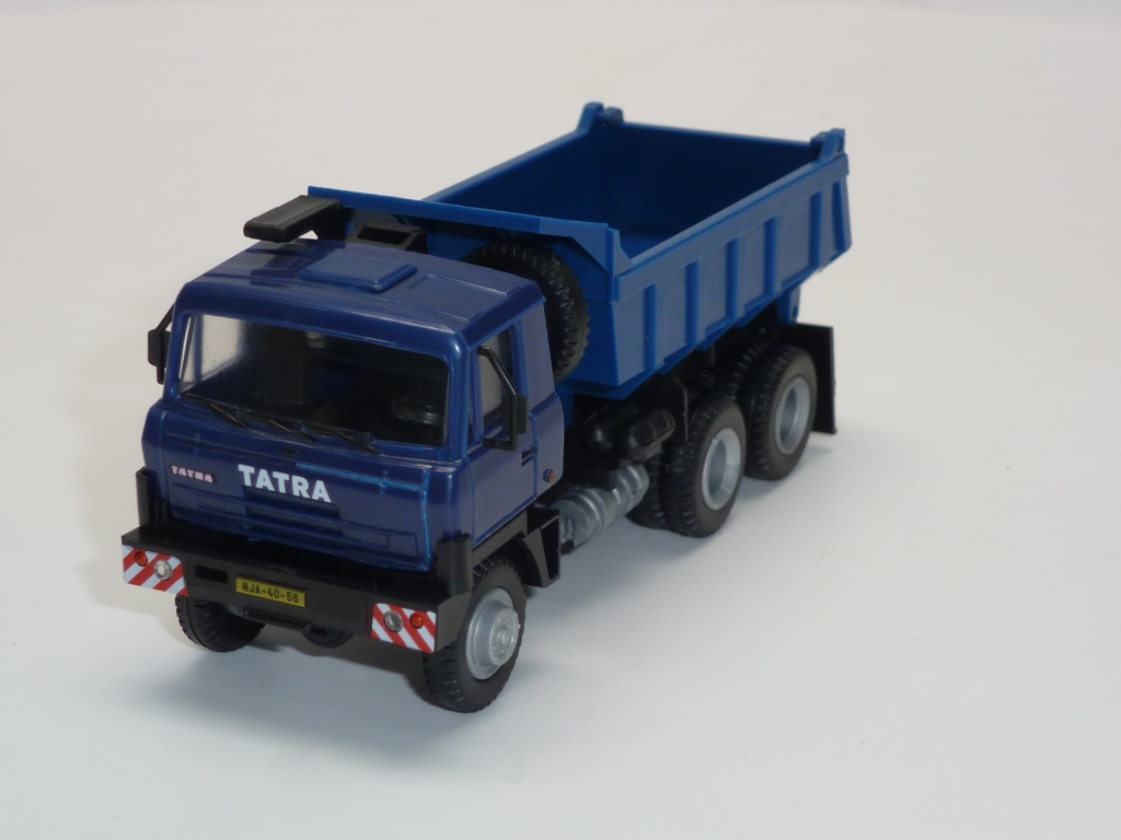 66818003: T815 6x6 S1 - blau/blau