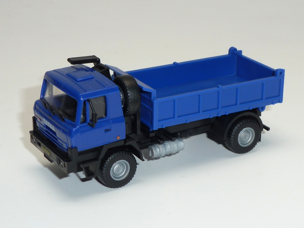 66818005: T815 4x4 - blau/blau